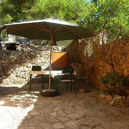 Mira * Jelsa (Hvar)