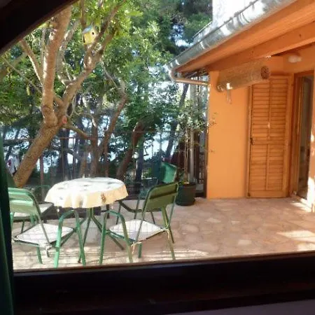 Mira * Jelsa (Hvar)